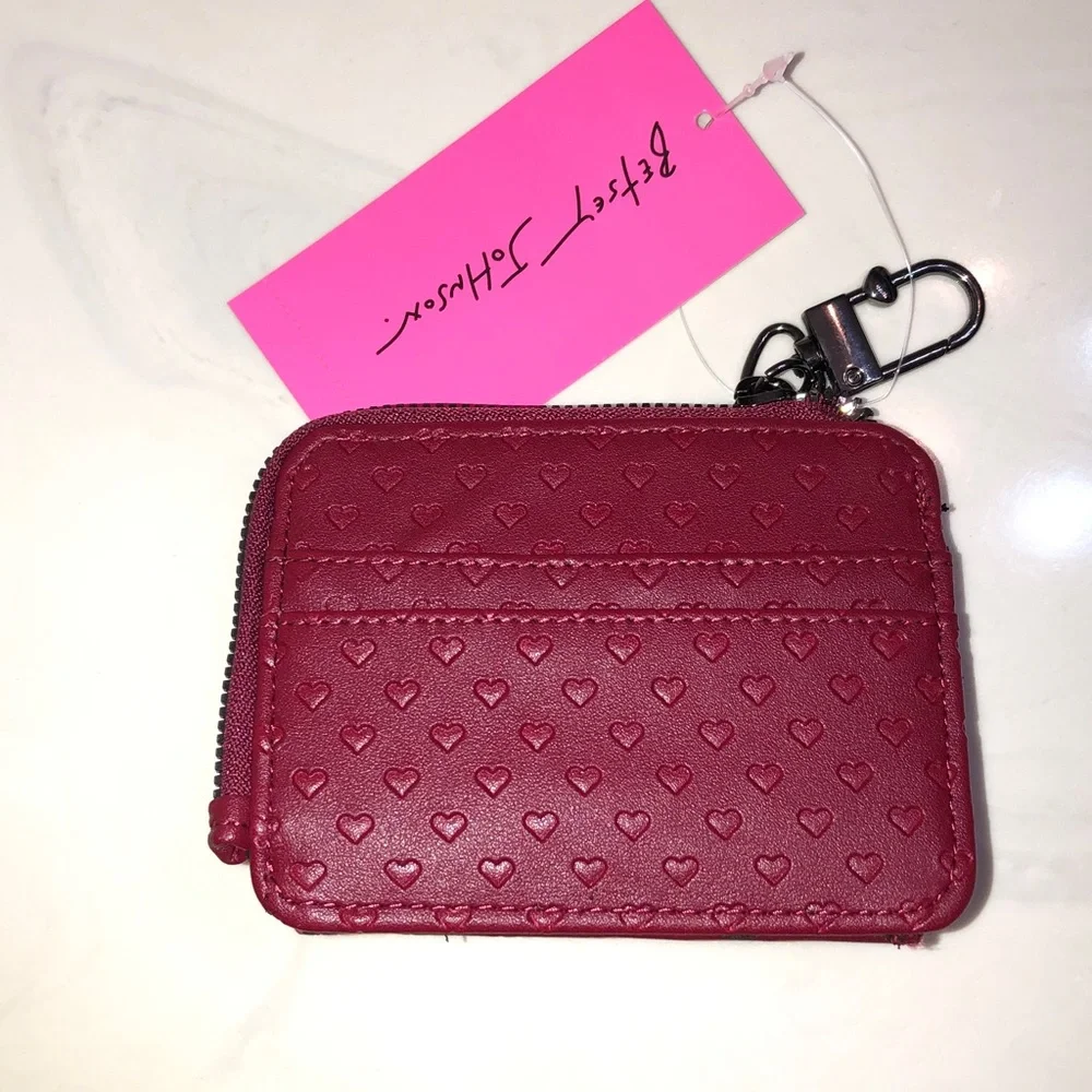 Betsey Johnson XOFRENCH L-Zip Cranberry Card Wallet Dainty Embossed Hearts NWT